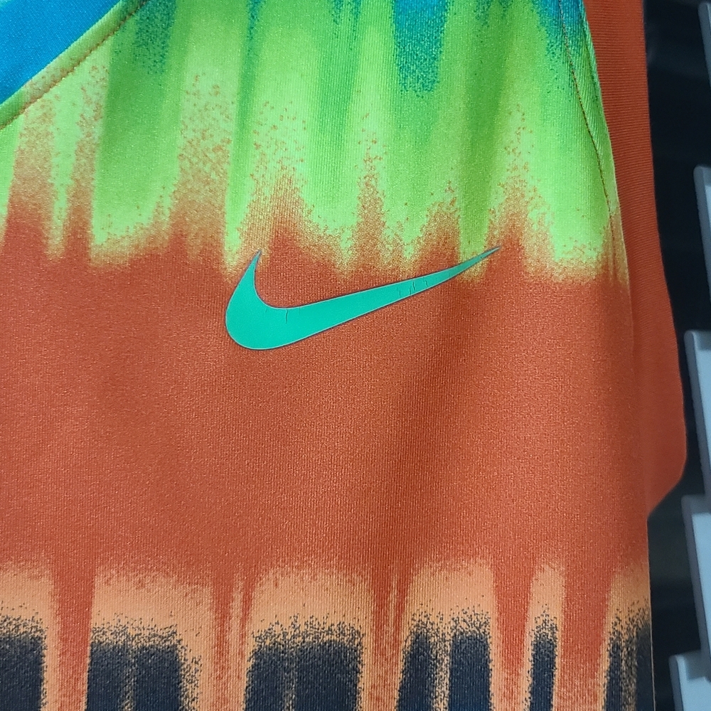 Nike Pro women's tank top sport wear striped multi Vibrant Striped Tank Top - Picture 10 of 12